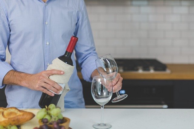 מה מחפשים מעסיקים בתעשיית היין והמשקאות החריפים?